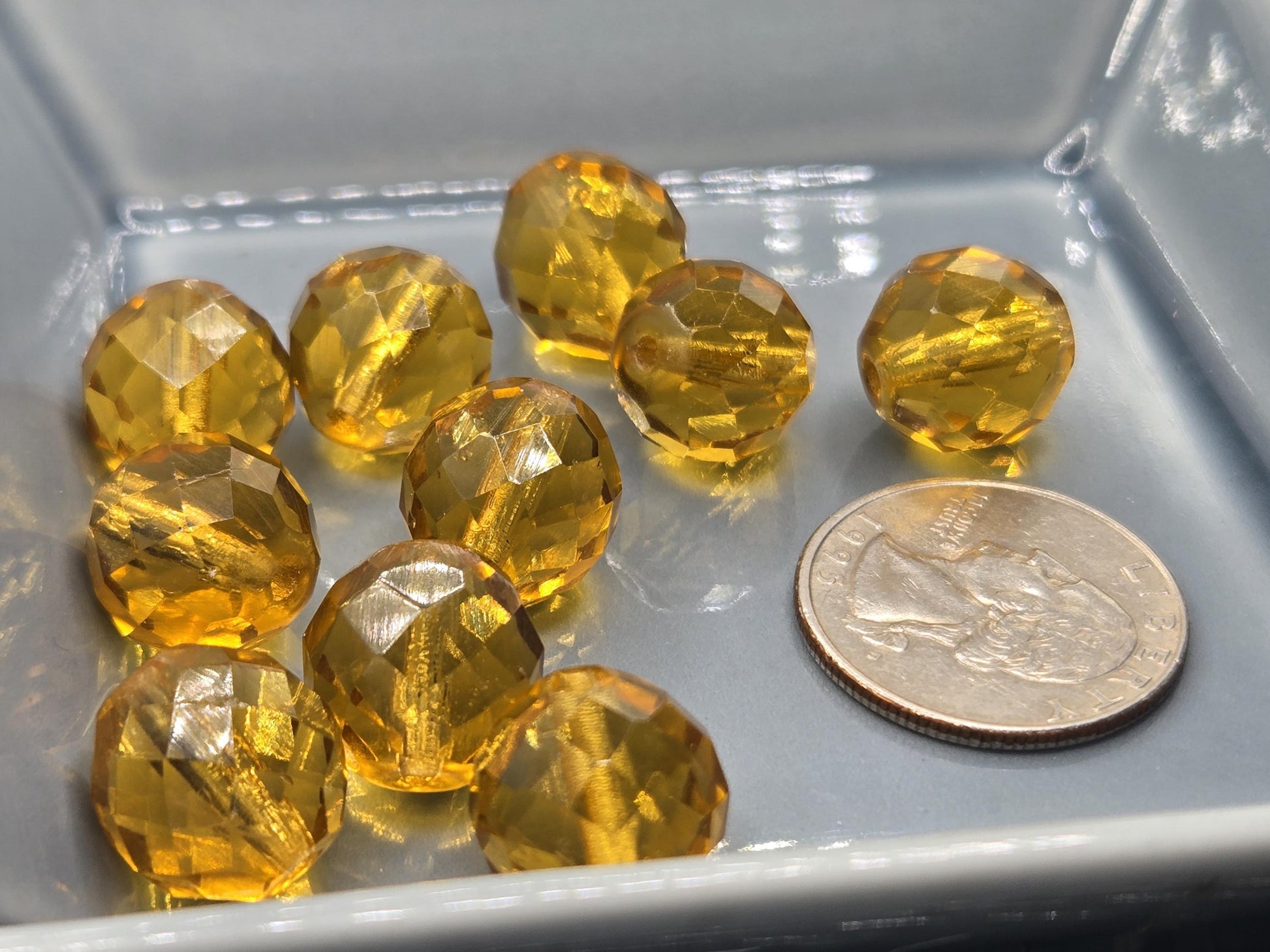 Preciosa Golden Topaz Czech Glass Beads, 14mm (15 PCS)
