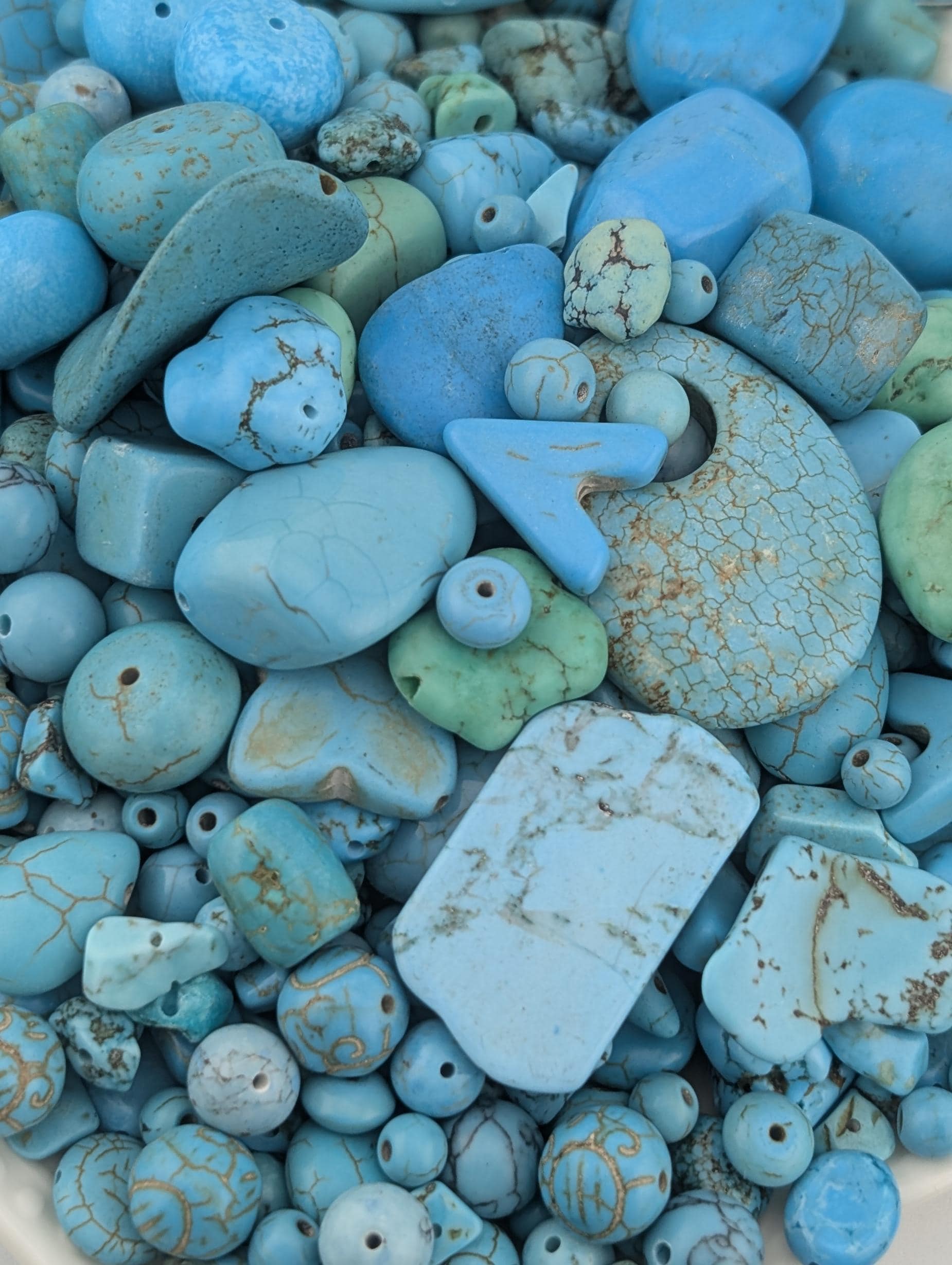 Gemstone Beads Mix: Turquoise, Howlite & Wagnerite - Natural Colors | Jewelry Making Bracelet Supply | Learise Curated Mix