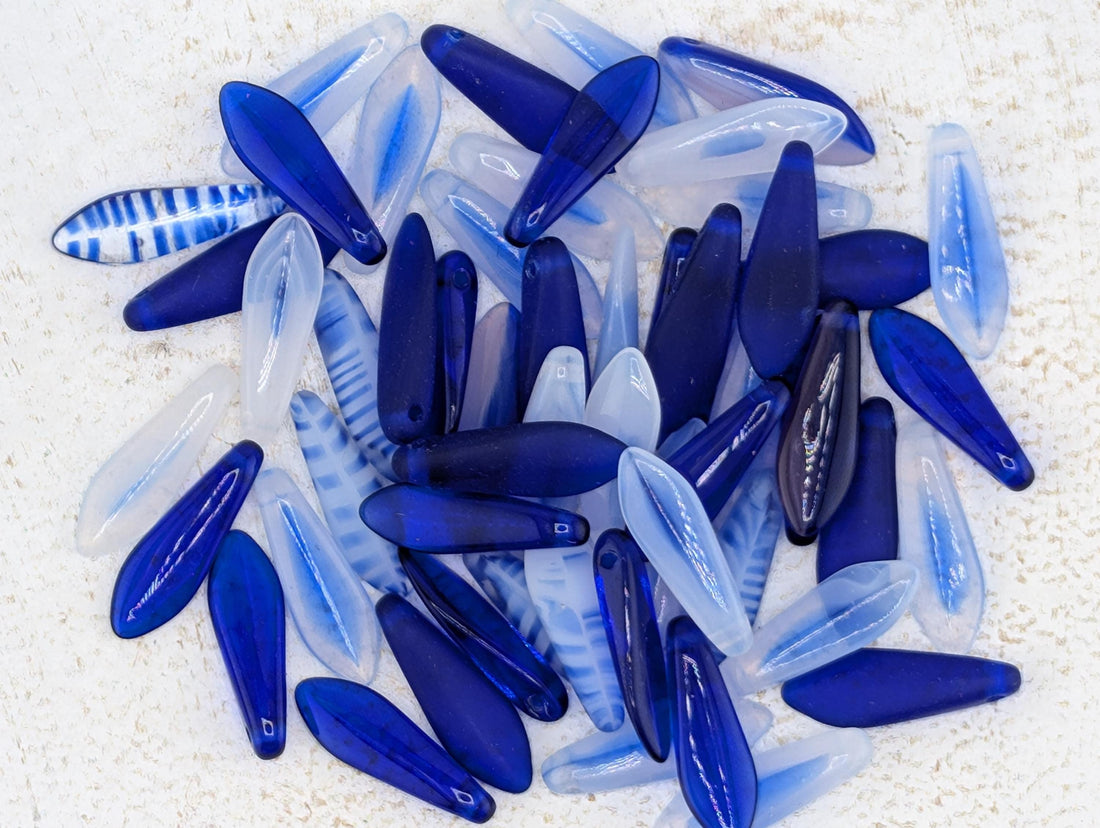 Czech Dagger Bead Blue Mix 10g
