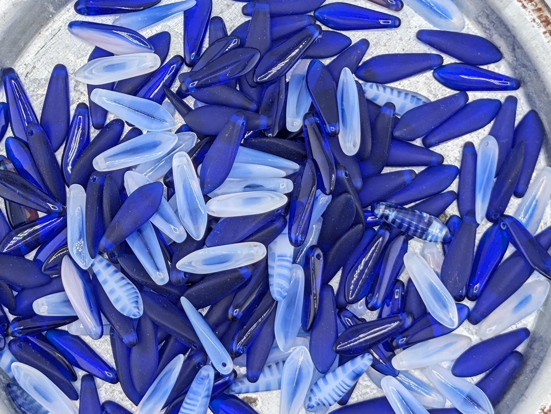 Czech Dagger Bead Blue Mix 10g