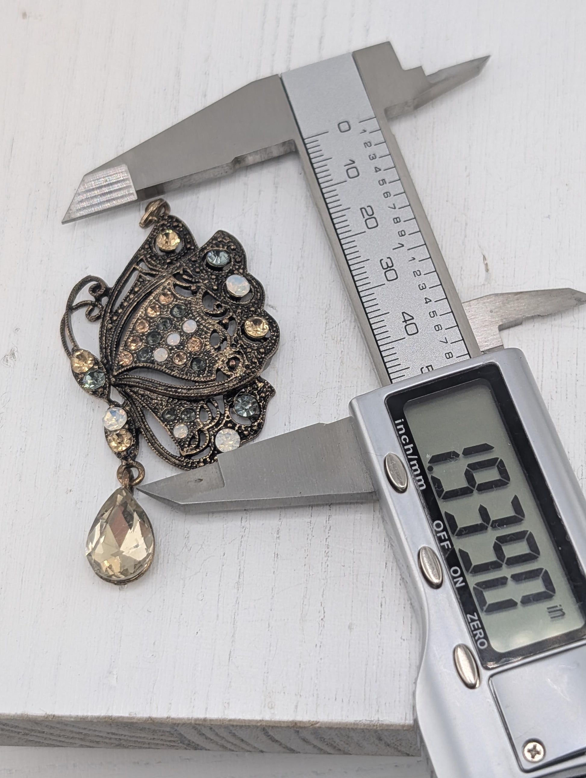 Gothic Bronze Butterfly Pendant, Ornate Vintage Style (Jewelry or Bag Charm)