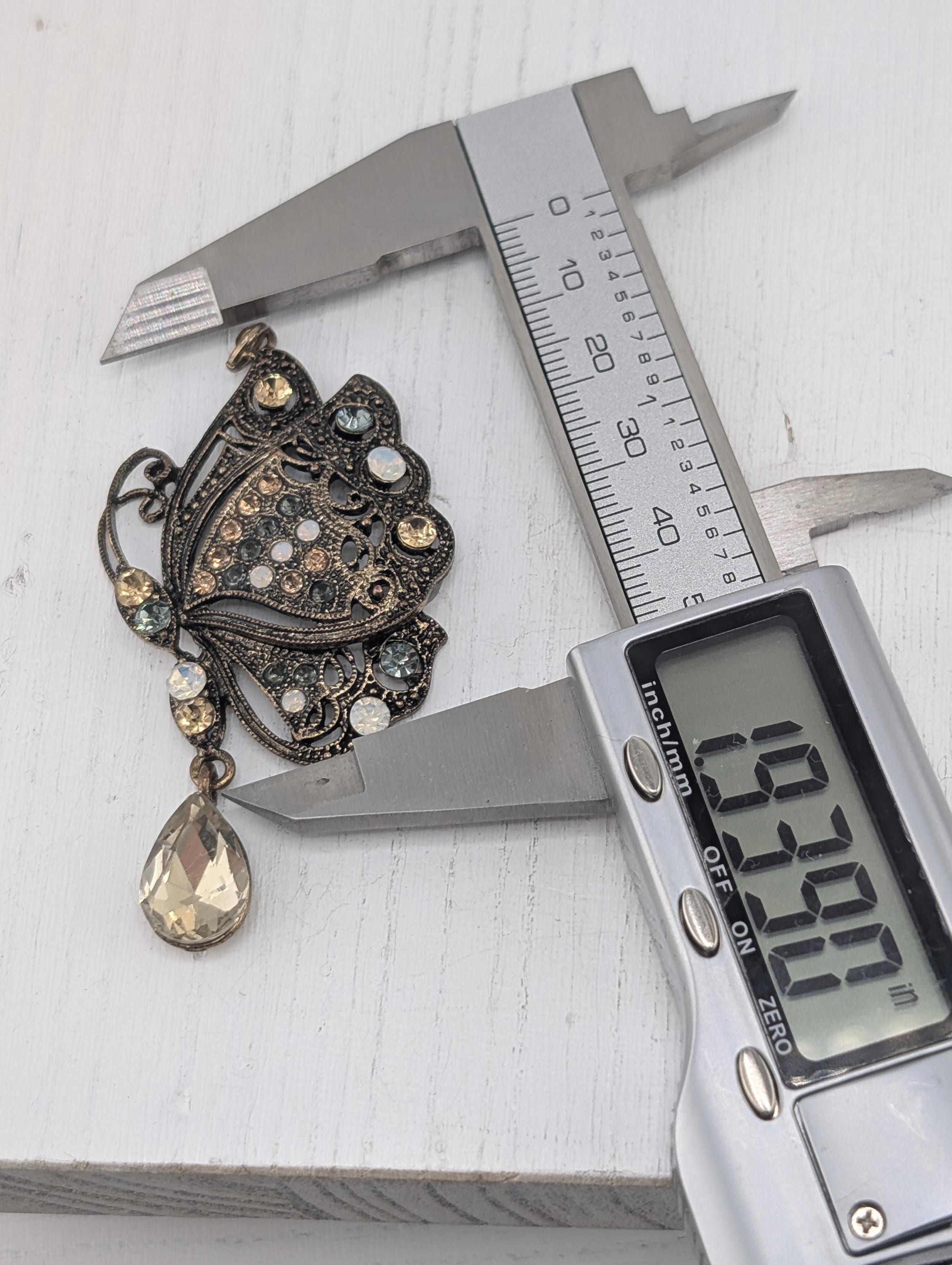 Gothic Bronze Butterfly Pendant, Ornate Vintage Style (Jewelry or Bag Charm)