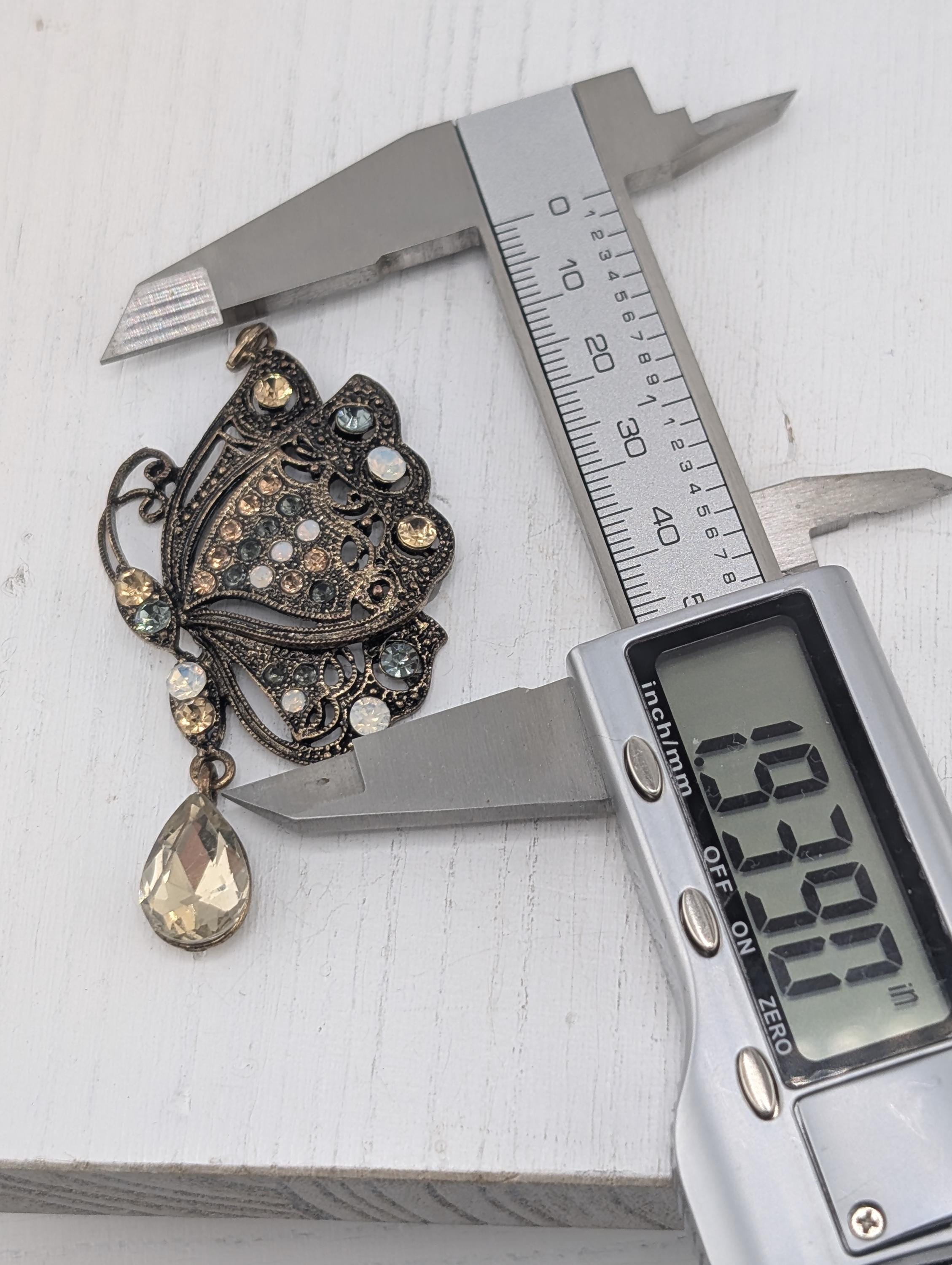 Gothic Bronze Butterfly Pendant, Ornate Vintage Style (Jewelry or Bag Charm) | Beads for Jewelry Making | DIY Bracelet Earring Supply
