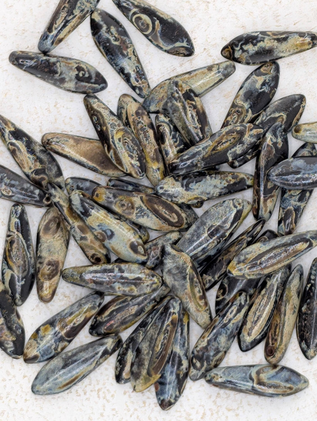 Czech Dagger Beads, Glass Dagger Beads, Unique Craft Supply, Vintage Boho Style, 25pcs Pack for Jewelry Making: Black Picasso 10g