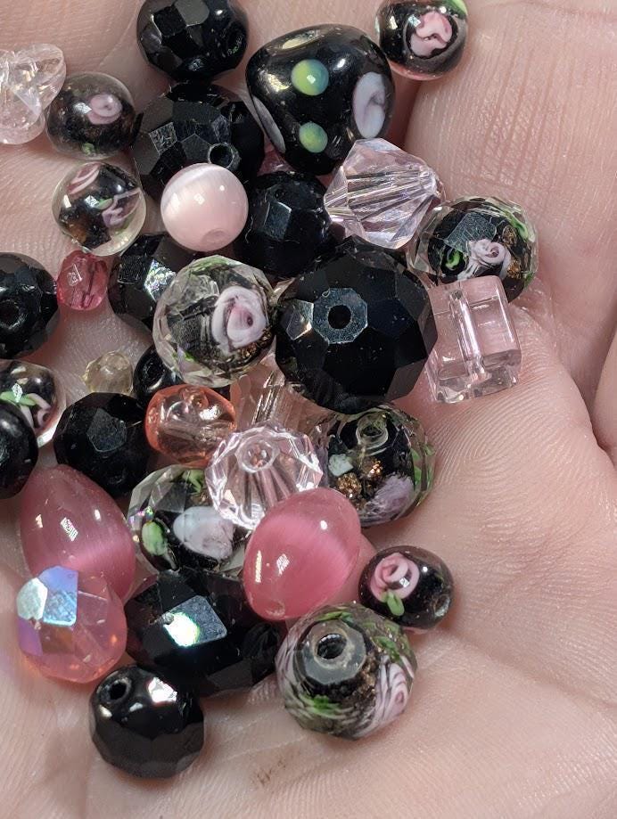 30g | "Thorny Roses" Glass Bead Soup Mix