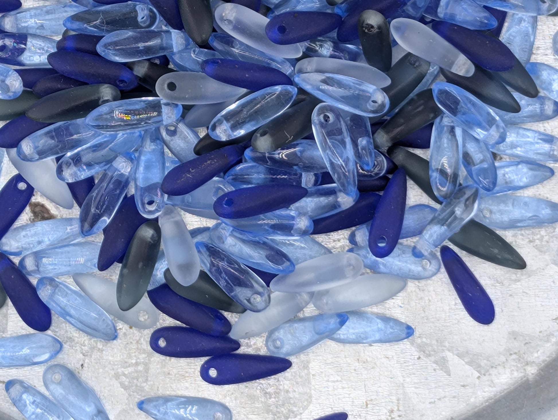 10mm Blue Czech Pressed Glass Dagger 10g