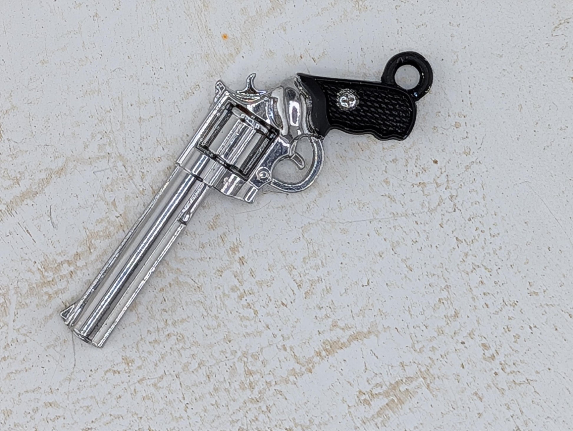 Metal Pendant Charm: Gothic Fantasy Style - Durable Everyday Accessory