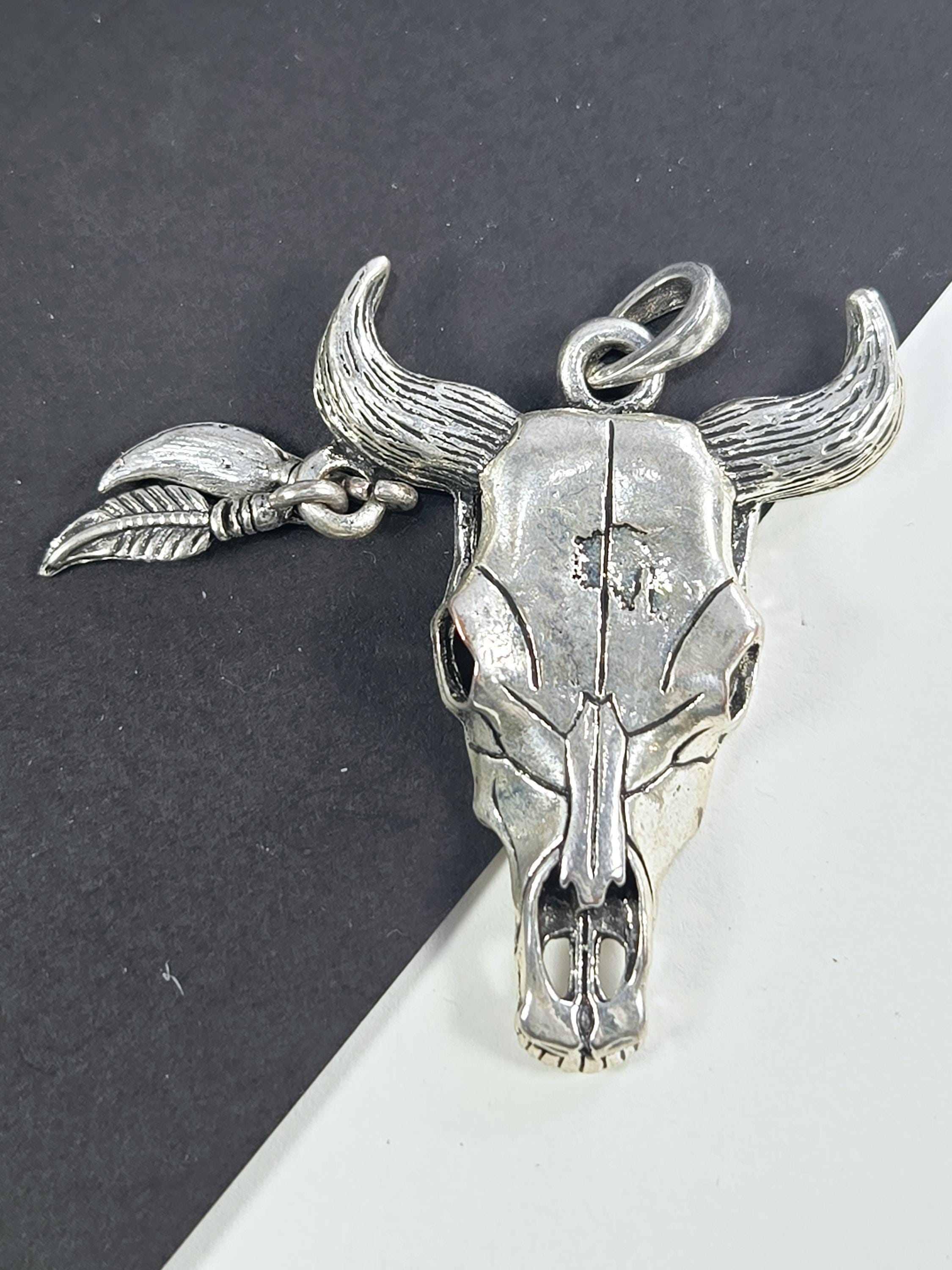 Bull Head Pendant: Gothic Silver Car Charm (Metal Alloy) 50x40mm | Beads for Jewelry Making | DIY Bracelet Earring Supply