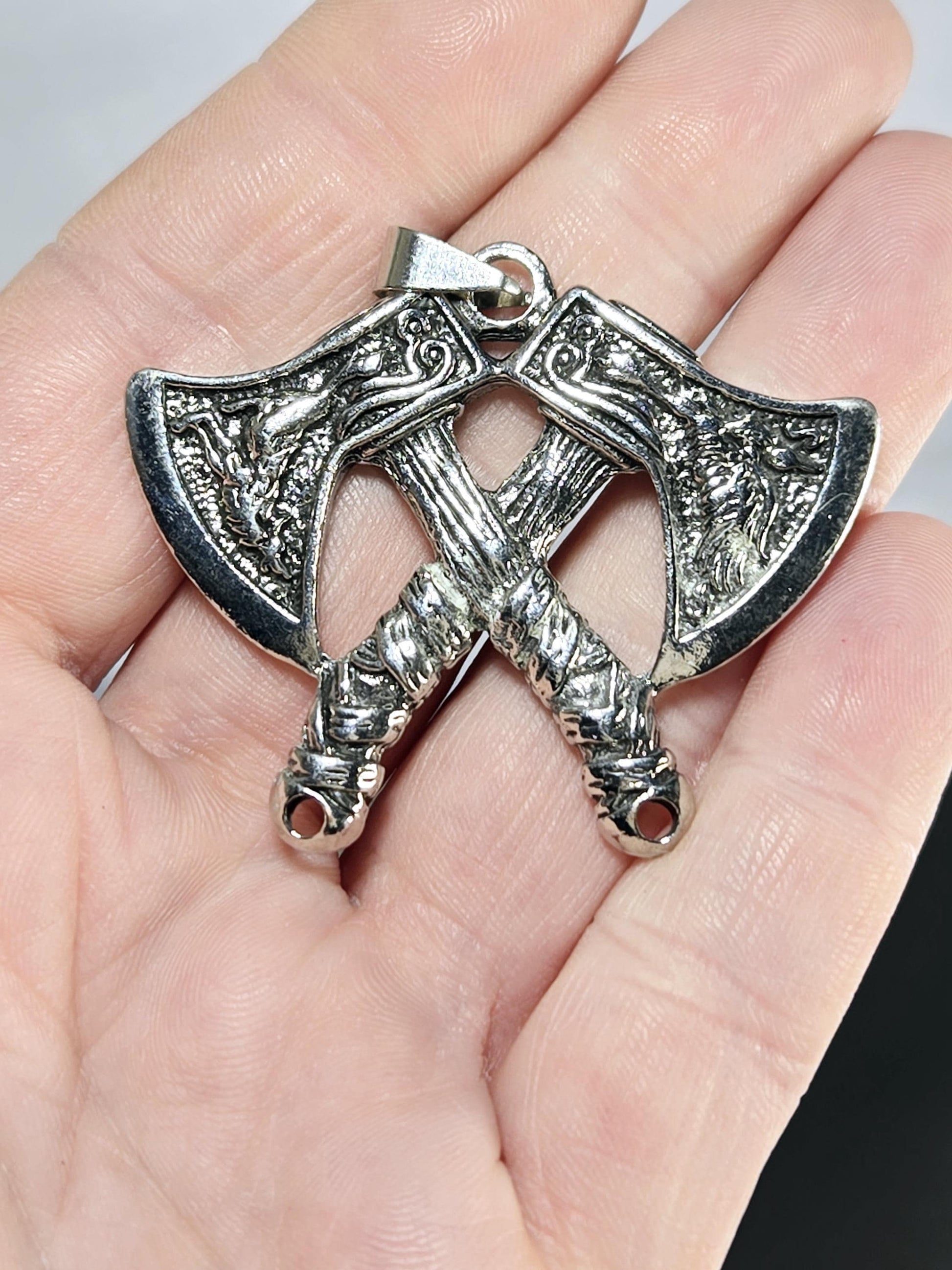 Tomahawk Axe Pendant: Silver Gothic Charm - Handmade Metal Keychain | Beads for Jewelry Making | DIY Bracelet Earring Supply