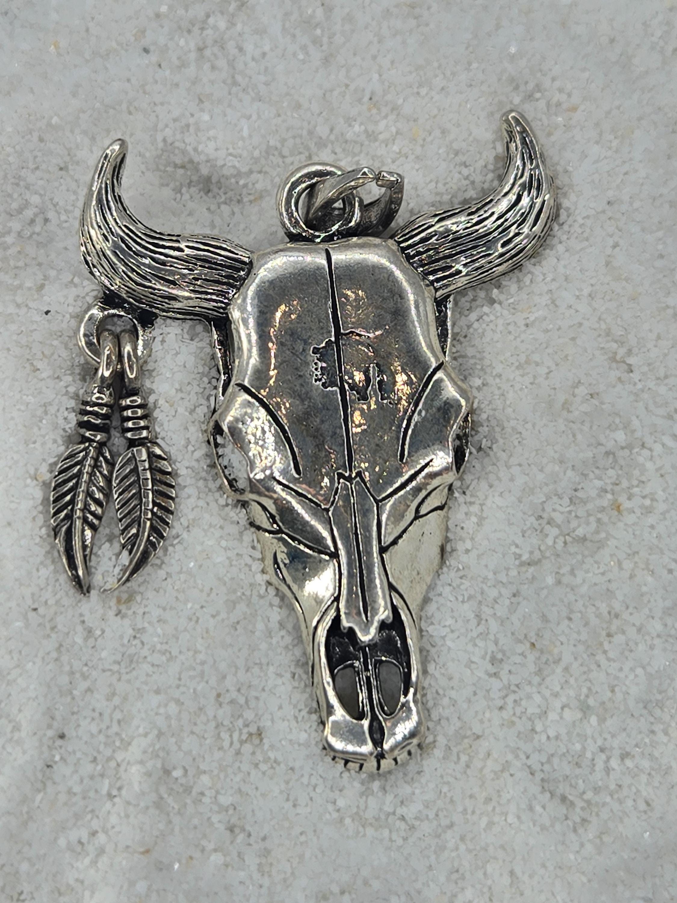 Bull Head Pendant: Gothic Silver Car Charm (Metal Alloy) 50x40mm | Beads for Jewelry Making | DIY Bracelet Earring Supply