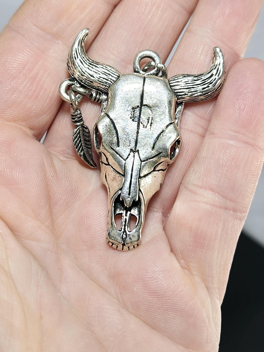 Bull Head Pendant: Gothic Silver Car Charm (Metal Alloy) 50x40mm | Beads for Jewelry Making | DIY Bracelet Earring Supply