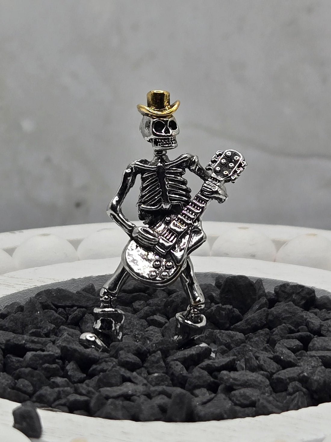 Skull Pendant: Dark Fantasy Jewelry (Silver Plated Alloy) | Beads for Jewelry Making | DIY Bracelet Earring Supply