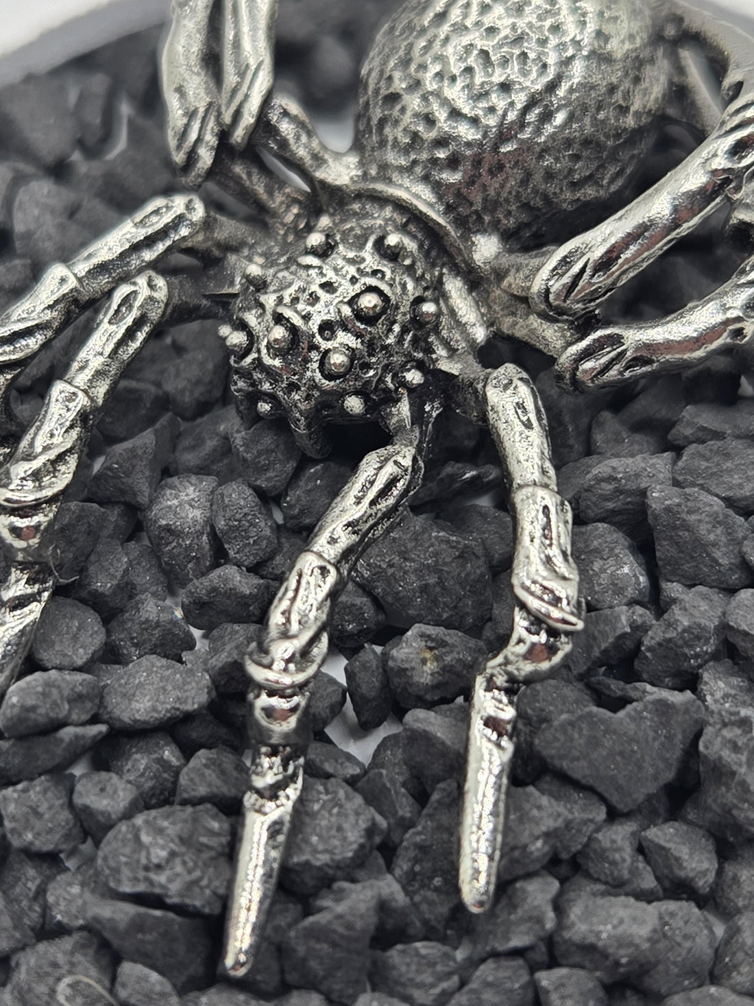Goth Skull Pendant, Spider Design | Silver Plated Alloy | Keychain Charm