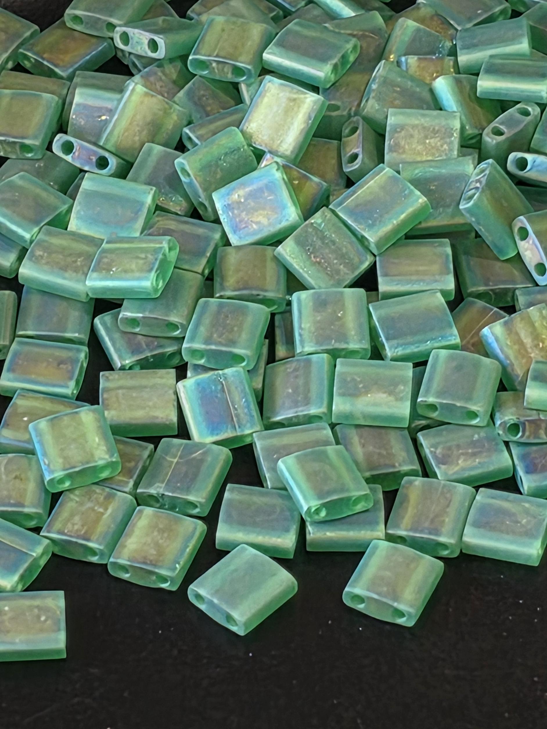 TL0146FR-Miyuki Tila Beads:Green T/MA/R (7.5g pkg)