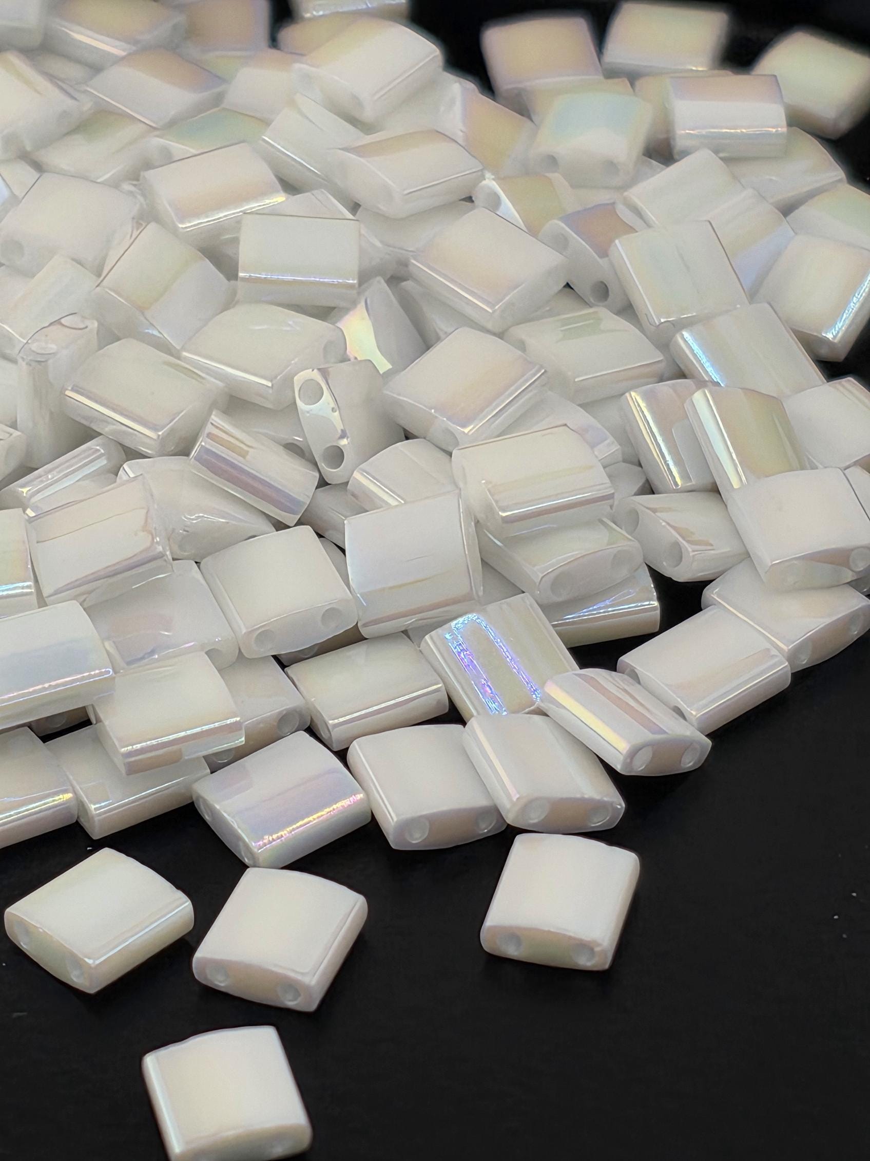 TL0471-Miyuki Tila Beads:White O/R (7.5g pkg)
