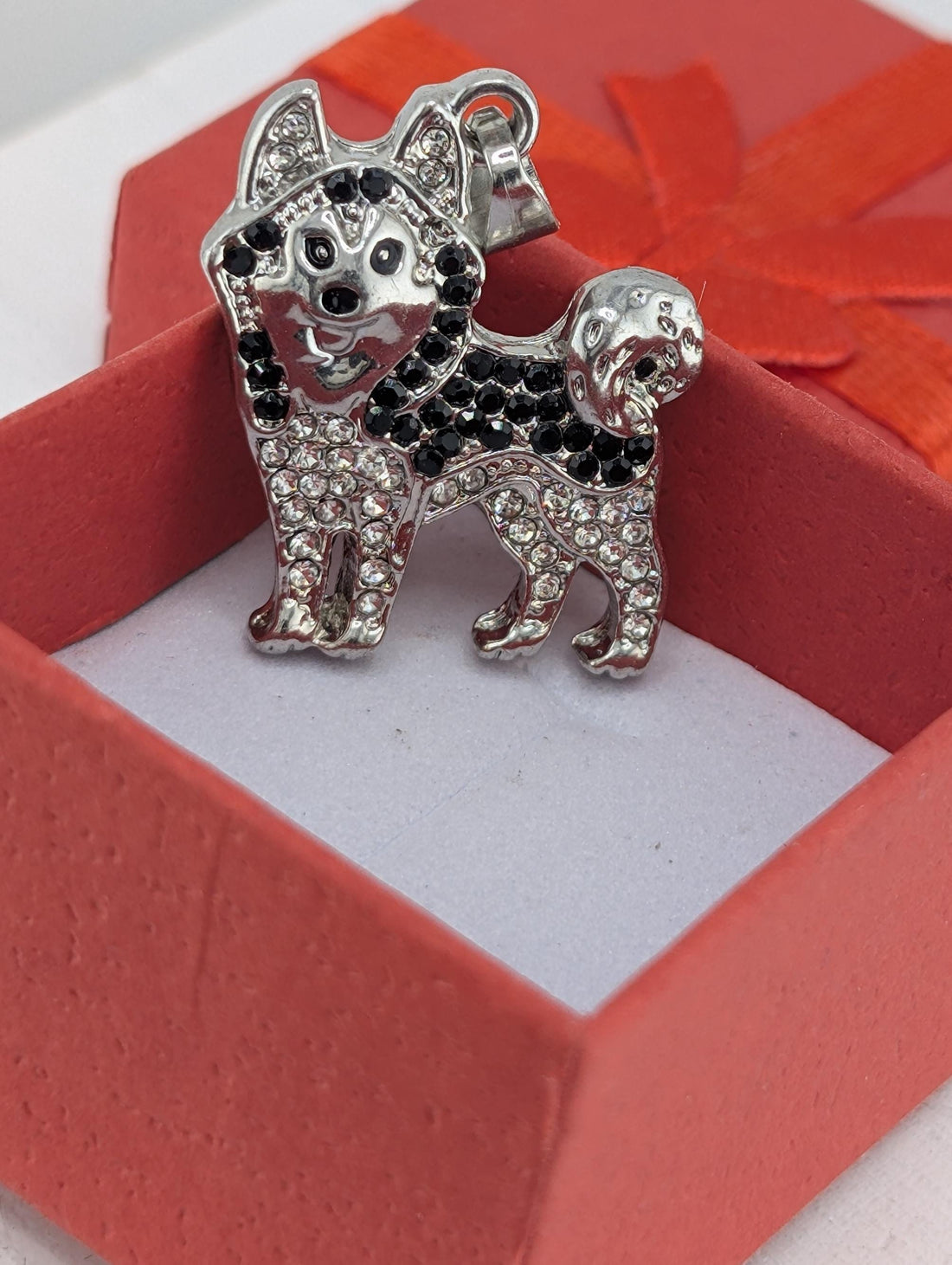 Husky Pendant: Silver Plated with Rhinestones - Dog Lover Charm