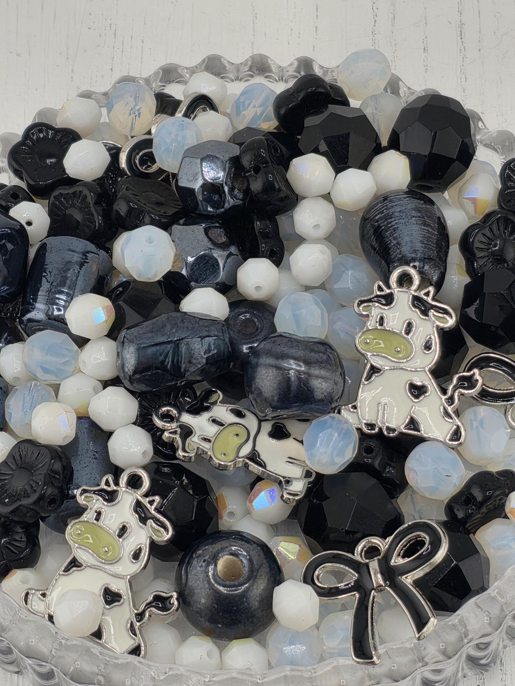 2oz Exclusive "Spotted Cow-Bows" Glass Bead Soup Mix with Charms