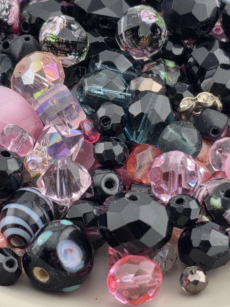 30g | "Thorny Roses" Glass Bead Soup Mix