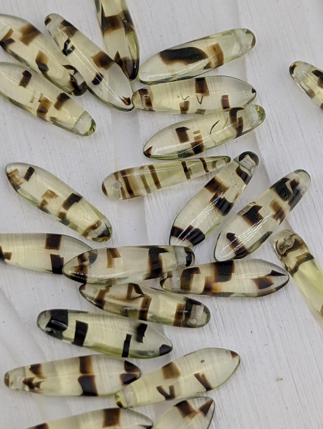Czech Dagger Beads, Glass Dagger Beads, Unique Craft Supply, Vintage Boho Style, 25pcs Pack for Jewelry Making: Peridot Stripes 10g