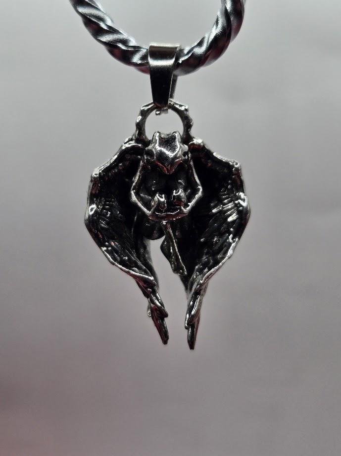 Angel Pendant Gothic, Silver Skull Charm | Zinc Alloy | Necklace Or Keychain