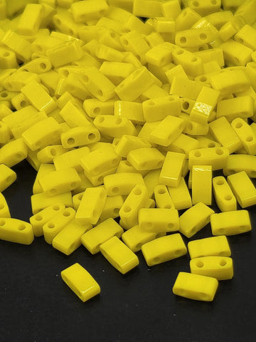 HTL0404-Miyuki Half Half-TIla Beads:Yellow O (7.5g pkg)