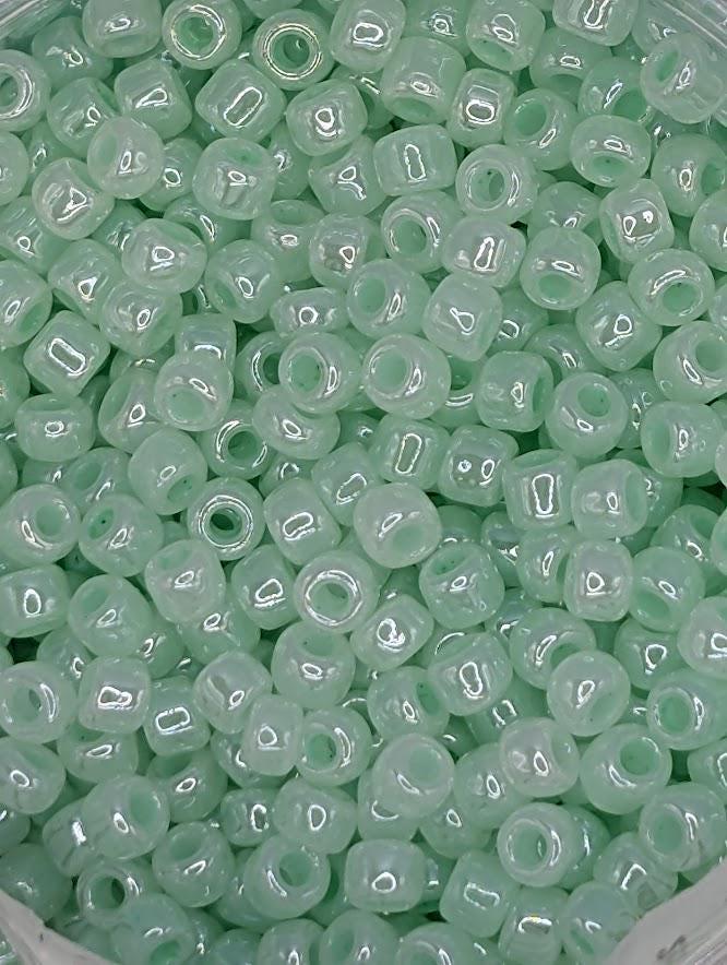 8232SB Opaque Ceylon Pastel Sea Foam 8/0 Matsuno Seed Beads (15g, ~600 pcs)
