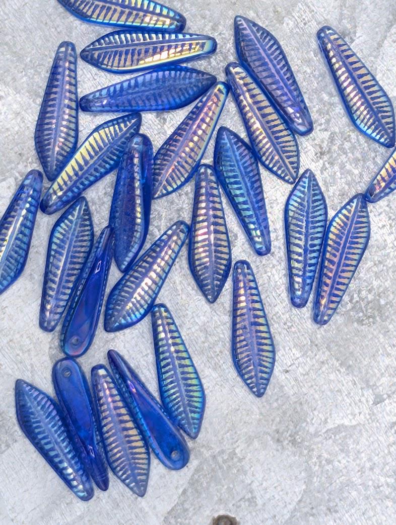 Laser Etched Design, Craft Bead Set 25pcs,Czech Feather Dagger Pendants Kit: Metallic Cobalt Herringbone