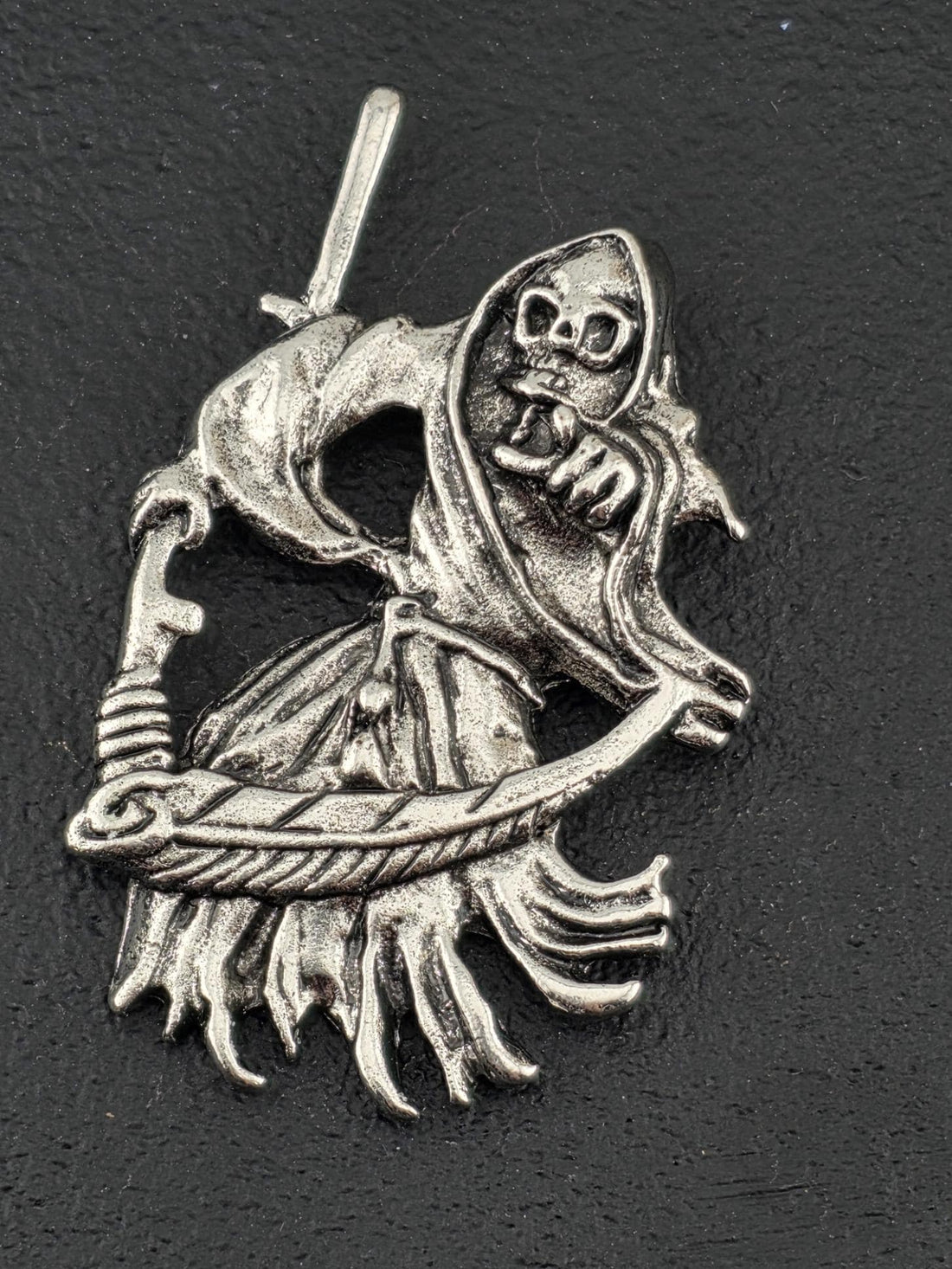 Gothic Skull Pendant Charm, Silver Tone (Ornate Dark Design) | Beads for Jewelry Making | DIY Bracelet Earring Supply