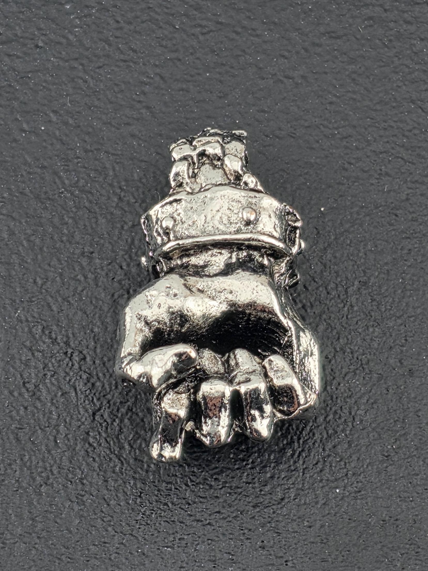 Gothic Iron Fist Pendant: Fantasy Art Inspired (Silver Plated Alloy) | Beads for Jewelry Making | DIY Bracelet Earring Supply