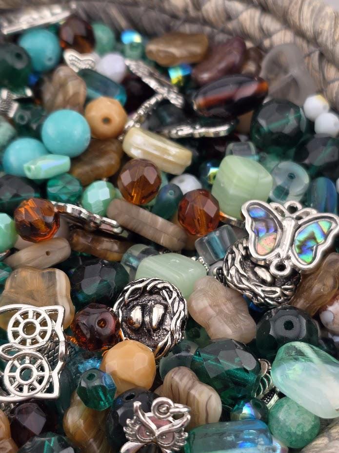 2oz | "Owl that glitters is Abalone" Glass Bead Soup Mix