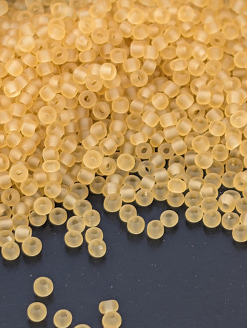 Preciosa 11/0 Seed Beads Matte Light Topaz Size 11/0 - 15g - Czech Glass Rocaille for Jewelry Making