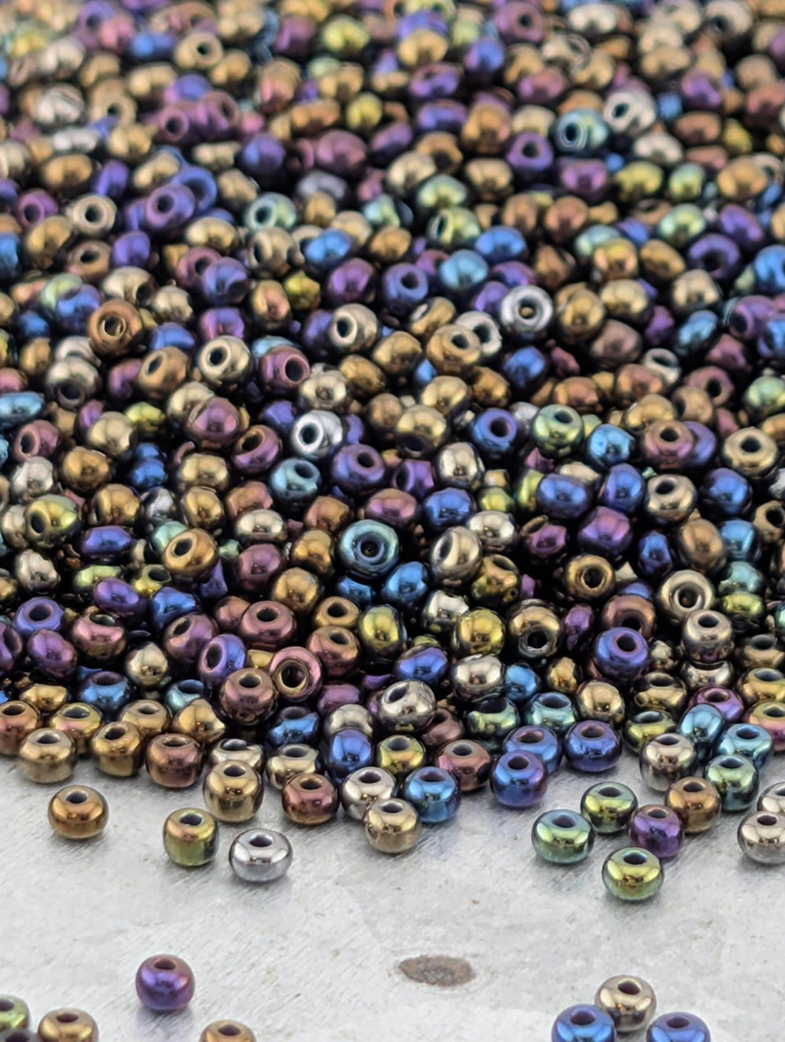 Preciosa 10/0 Seed Beads Opaque Blue Iris Size 10/0 - 15g - Czech Glass Rocaille for Jewelry Making