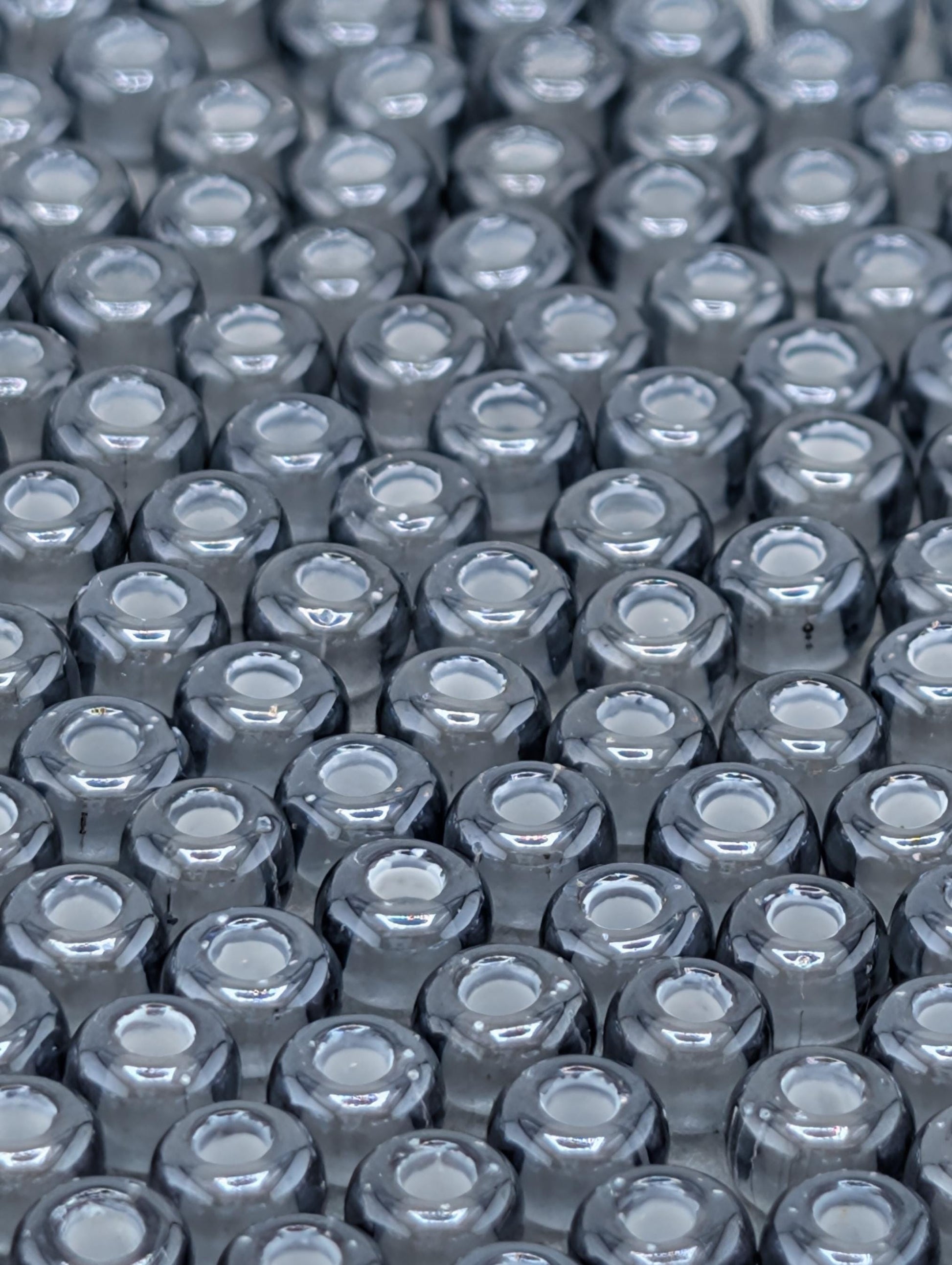 6-1841:Black/Grey ICL-Miyuki Rocaille 6/0 (20g pkg ~240 pcs)