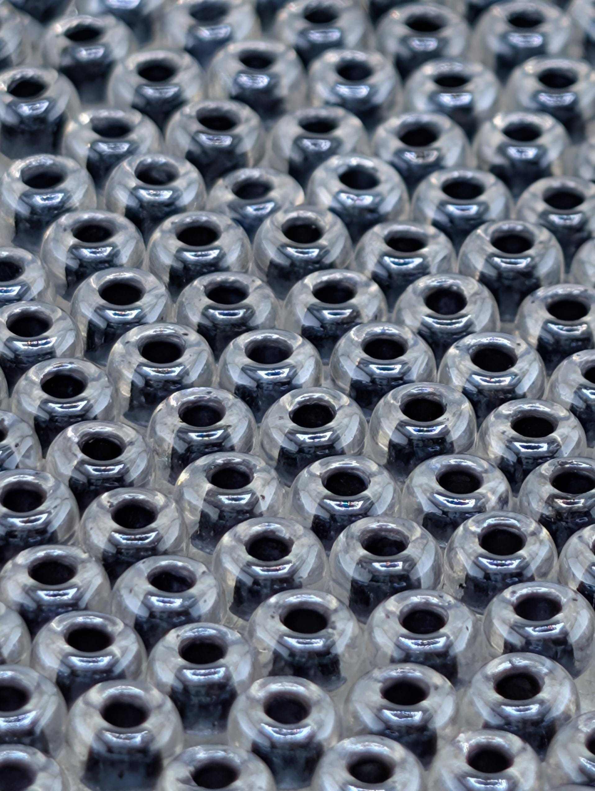 6-1106:Crystal/Black ICL-Miyuki Rocaille 6/0 (20g pkg ~240 pcs)