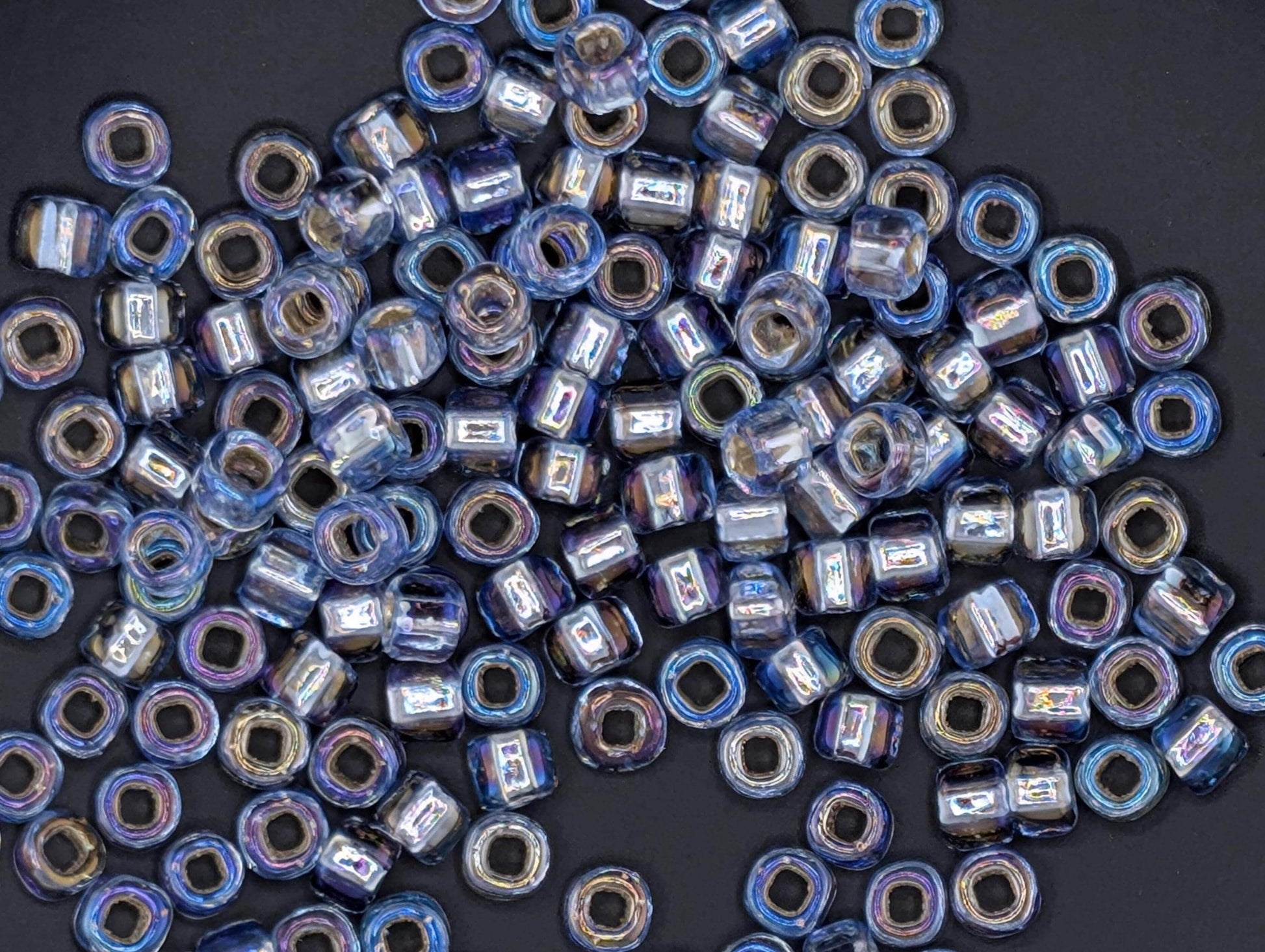 Matsuno Seed Beads, Round 6/0, Silver Lined Rainbow Light Grey (15g, ~180 pcs)