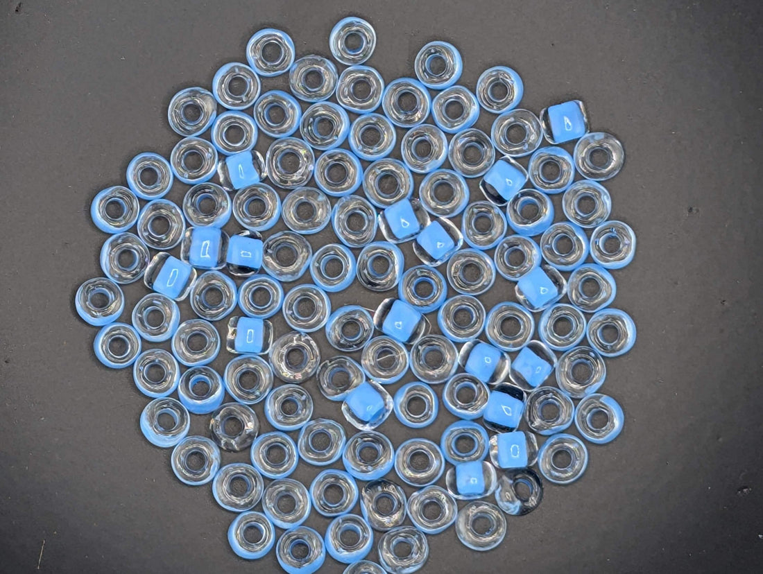 Matsuno Seed Beads Size 6: Translucent Aqua Inside Color, 15g Pack