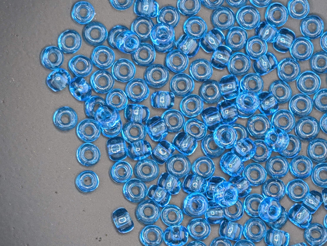Matsuno Seed Beads Size 6: Transparent Light Turquoise Blue, 15g Pack