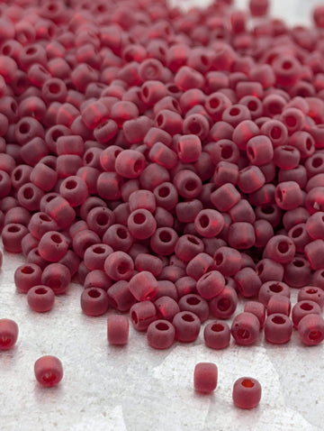 1900SB Translucent Matte Ruby Red 11/0 Round Matsuno Seed Beads (15g, ~1650 pcs)