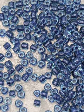 Lt Blue/Dark Blue Inside Color Lined Miyuki Triangle Size 8/0 (15g Pkg)