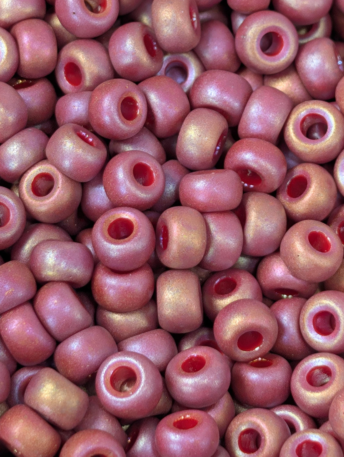 Poinsettia Opaque Matte Glazed Rainbow Miyuki Rocaille Size 8/0 (20g pkg)