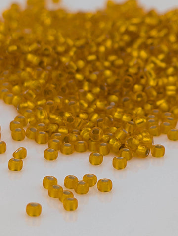 Silver-Lined Frosted Lt Hyacinth Size 15/0 Toho Round 2.5" tube