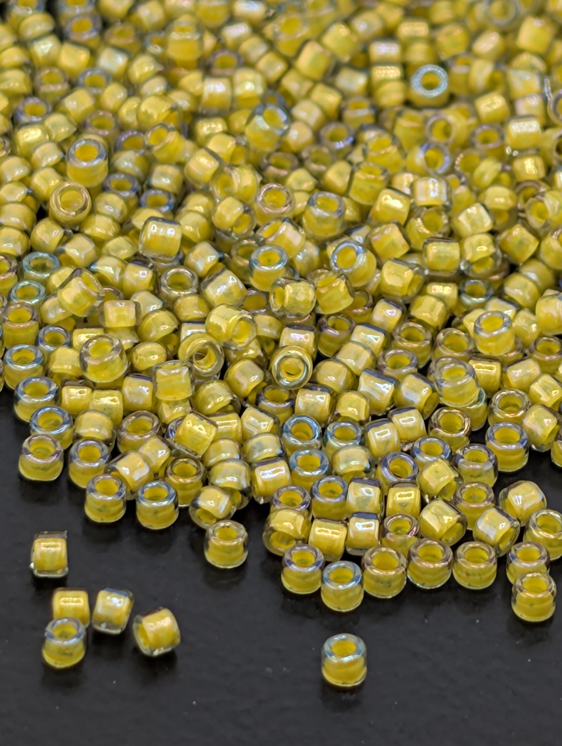 Inside-Color Luster Black Diamond/Opaque Yellow-Lined Size 15/0 Toho Round 2.5" tube | Japanese Seed Beads | Bead Weaving Embroidery Supply