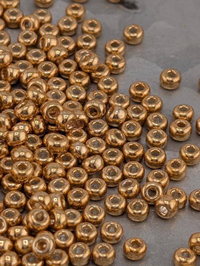 Gold Ga Miyuki Rocaille Size 8/0 (20g pkg)