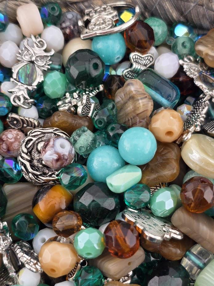 2oz | "Owl that glitters is Abalone" Glass Bead Soup Mix