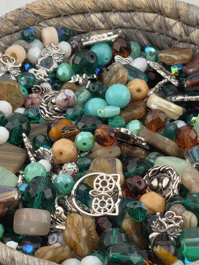 2oz | "Owl that glitters is Abalone" Glass Bead Soup Mix