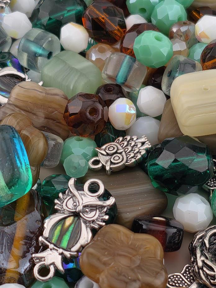 2oz | "Owl that glitters is Abalone" Glass Bead Soup Mix