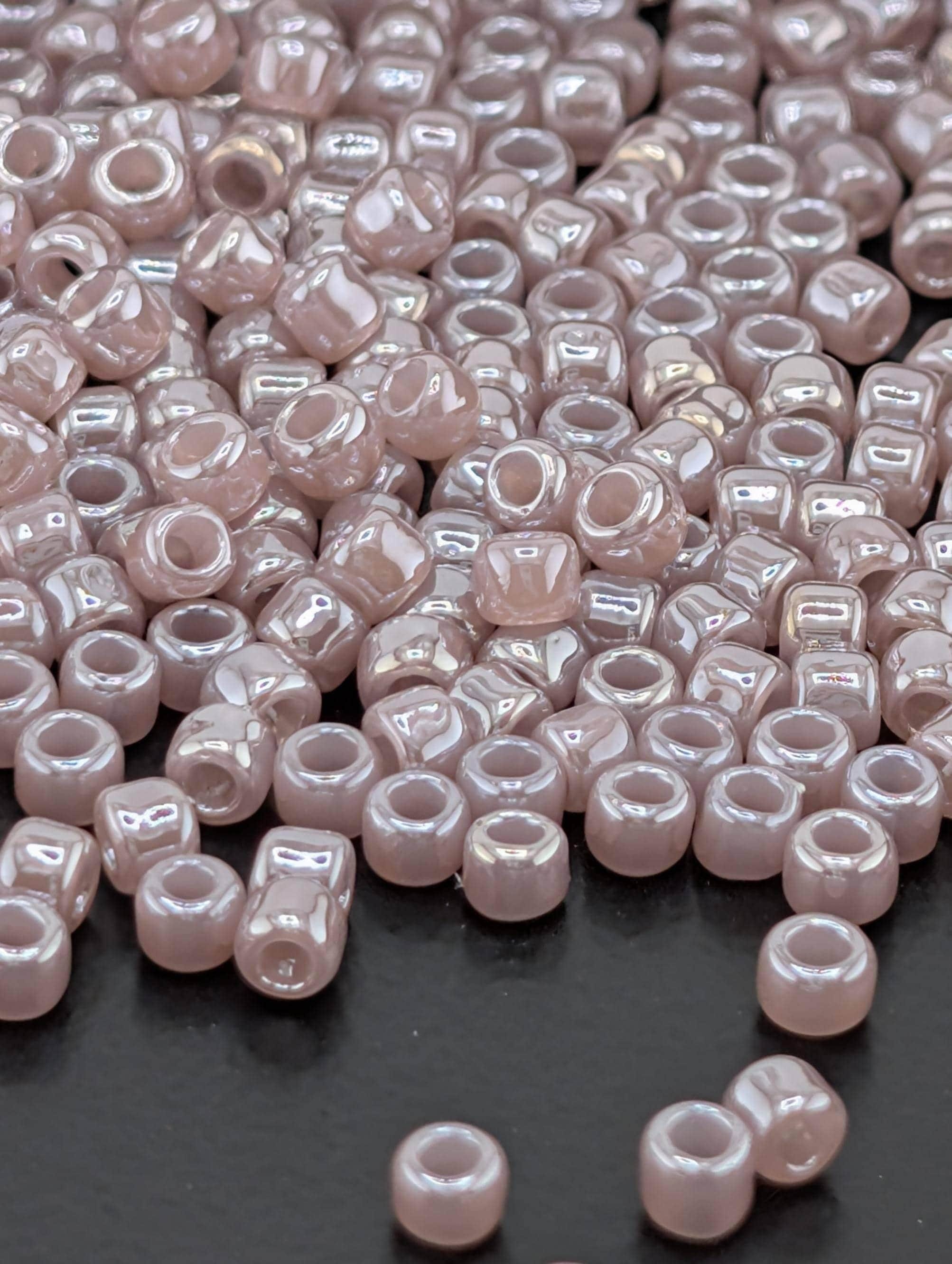 Ceylon Grape Mist Size 8/0 Toho Round 2.5" tube