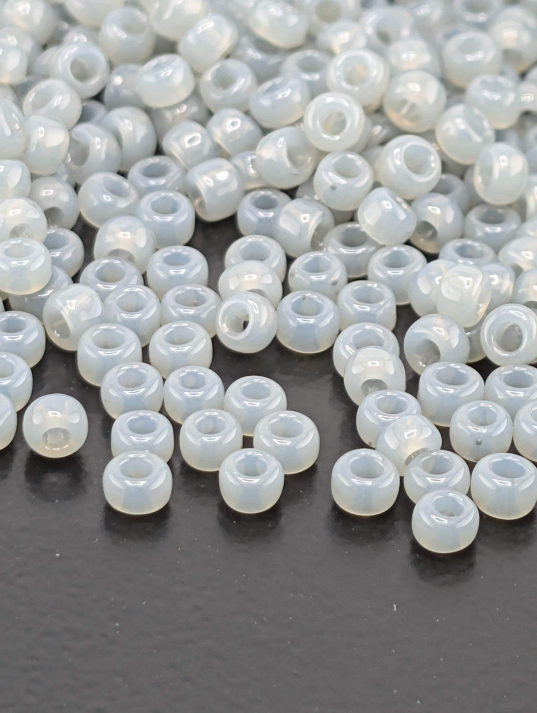 Translucent Gray Size 8/0 Toho Round 2.5" tube