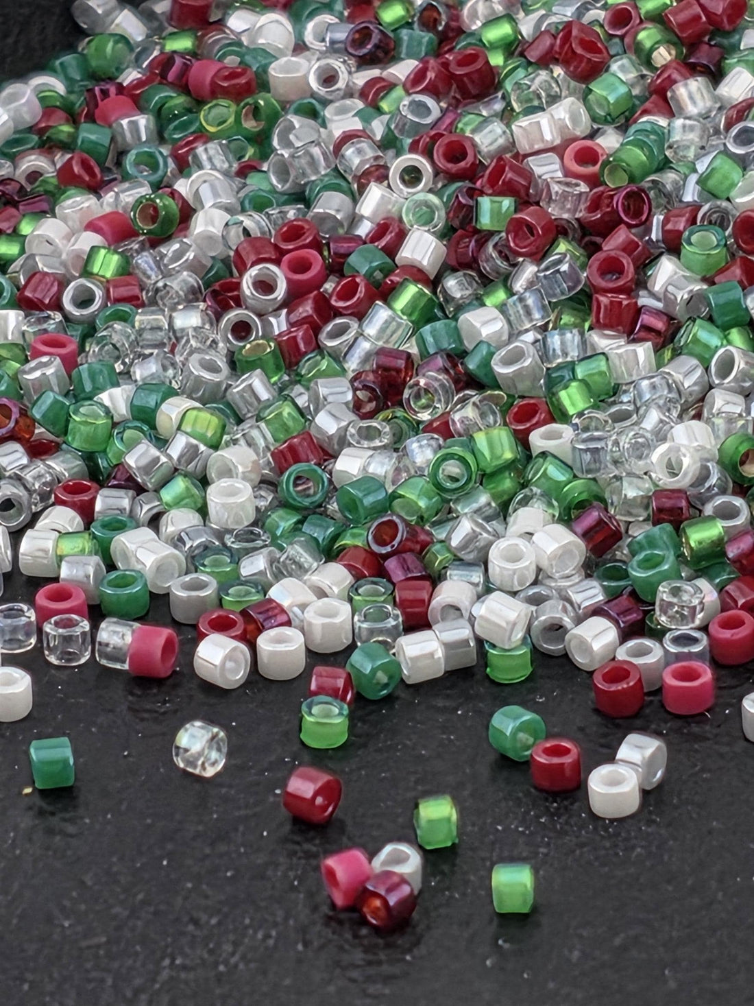 Miyuki Delica Seed Beads Delica Bead Mix "Sleigh Bells" (Size 11, 7 grams, ~1300 beads)