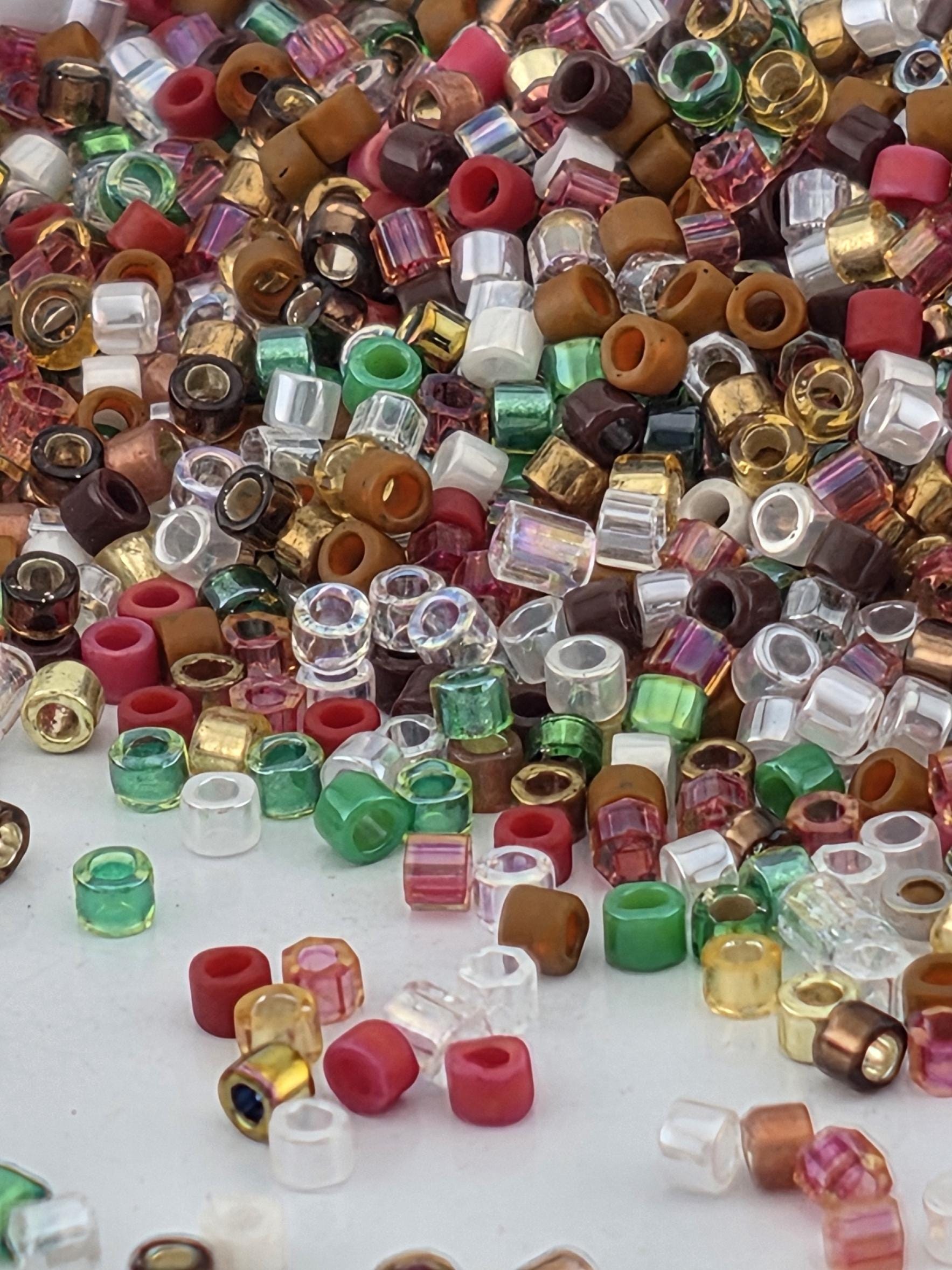 Miyuki Delica Seed Beads Delica Bead Mix "Reindeer Games" (Size 11, 7 grams, ~1300 beads)